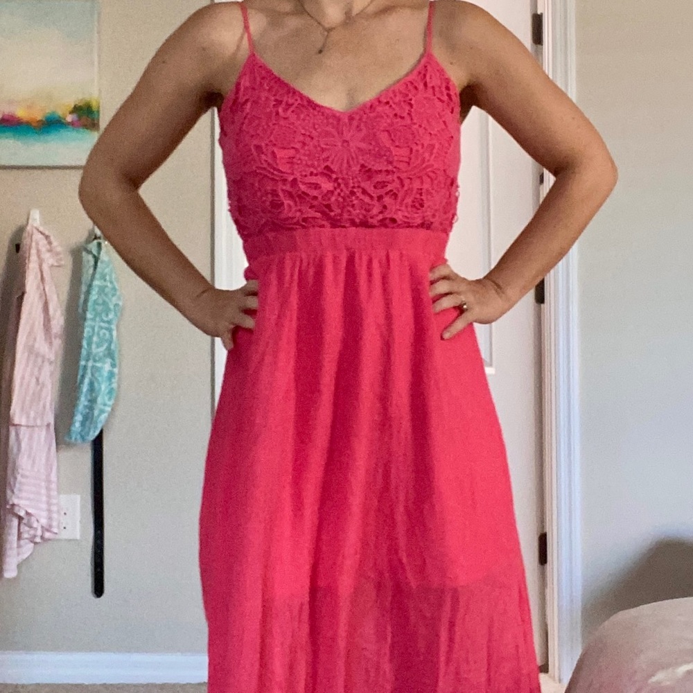 Backless maxi dress
